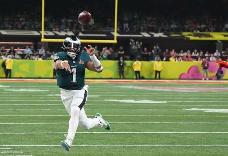 Los Philadelphia Eagles aplastan a los Chiefs de Mahomes en el Super Bowl