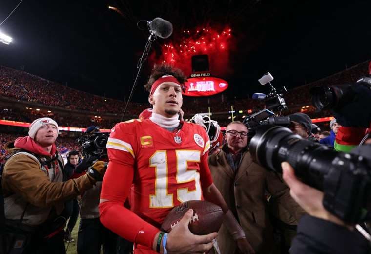 Los Chiefs de Mahomes y Kelce a la caza del reinado perdido en la NFL