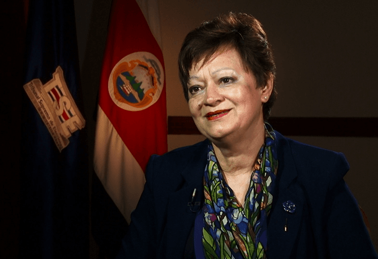 Candidatos presidenciales acuerpan al TSE en medio de disputa con Chaves