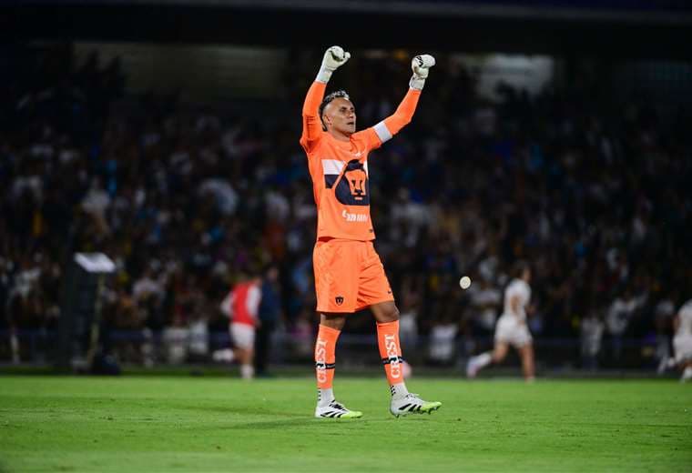 Diario mexicano destaca el papel de Keylor Navas desde su arribo a Pumas