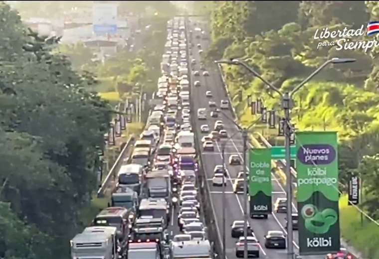 Largas presas en Ruta General Cañas debido a accidente mortal