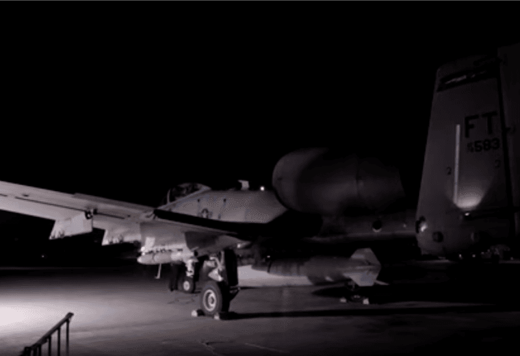 Estados Unidos lanza ataques “a gran escala” contra Estado Islámico en Siria