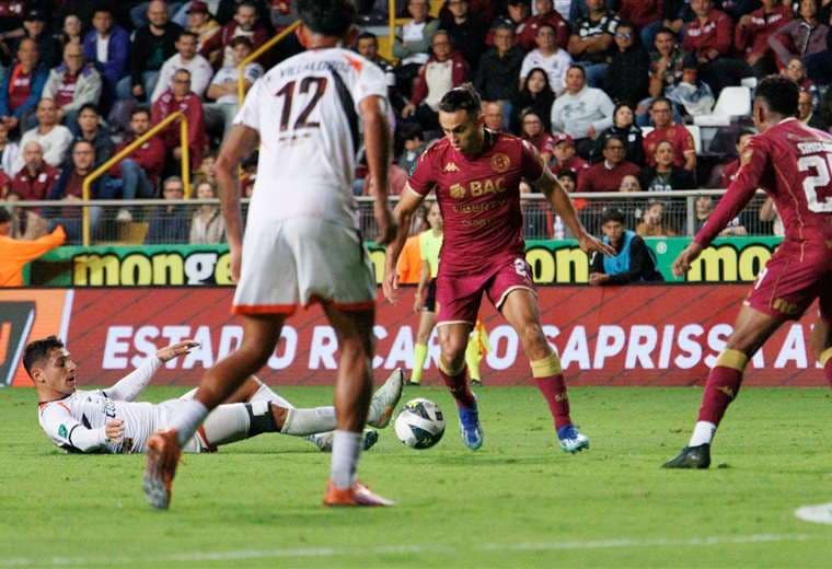 Saprissa ante Puntarenas FC/Crédito: @91_deportes