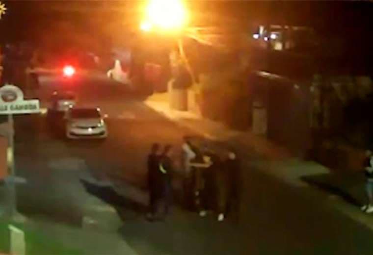Video: Riña entre ocho personas deja dos heridos graves en Alajuela