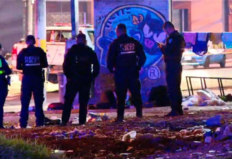 Triple homicidio en Cañada Sur: acribillan a tres personas en vía pública