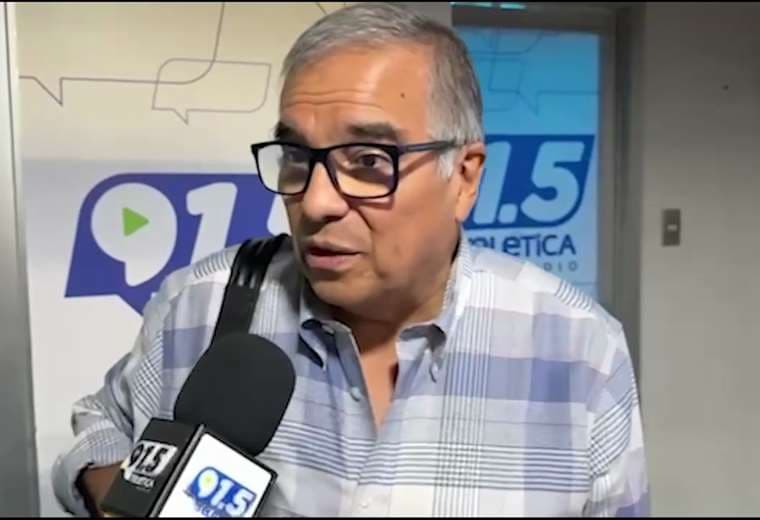 Presidente del Saprissa apaga polémica: El futuro de Vladimir no está en discusión