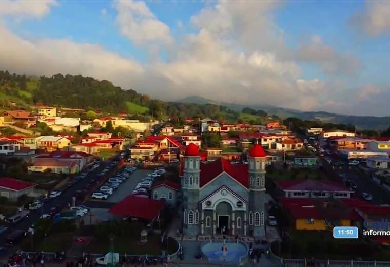 El ejemplo de Zarcero, donde votar sigue siendo una costumbre y no una excepción