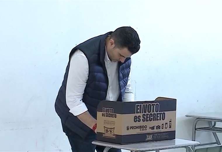 Artistas se sumaron a la jornada electoral y llamaron a defender la democracia