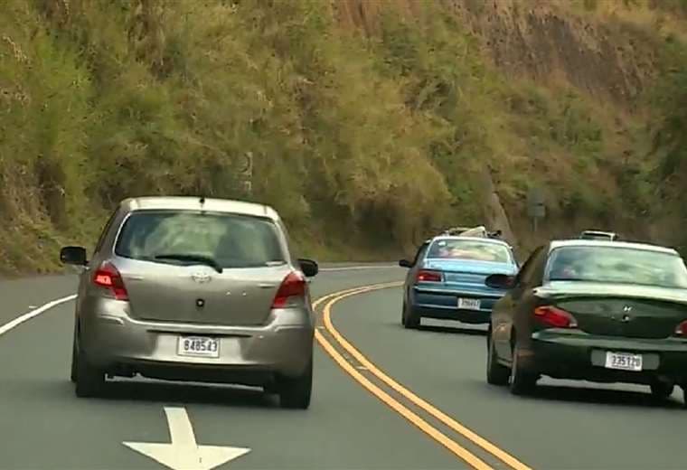 Ruta 27 tendrá reversibilidad este domingo por regreso a clases