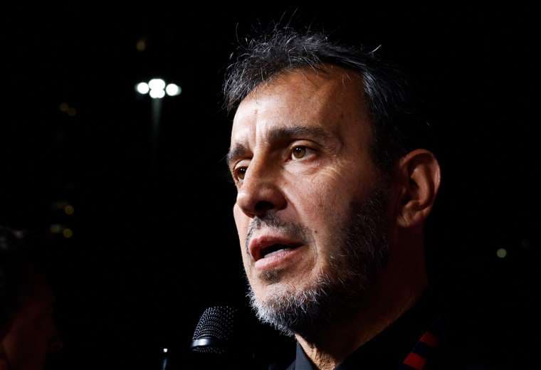 Fernando Batista, entrenador argentino/AFP