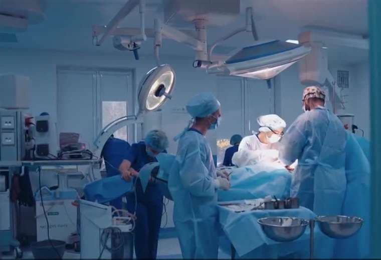 CCSS pierde 85 mil horas de atención especializada y 34 mil cirugías por salida de médicos