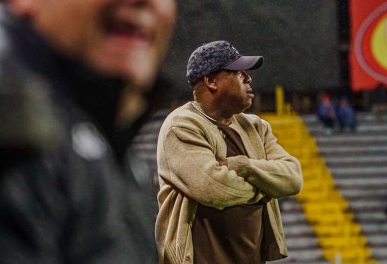 Medford sobre silbidos a Marvin Loría: "El jugador tiene que demostrar lo que es"