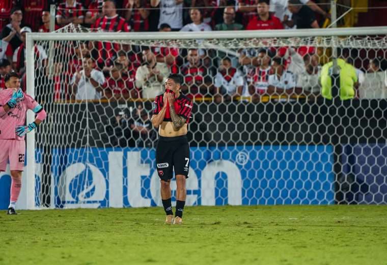 Alajuelense ante Los Angeles FC/Crédito: Juan Manuel Quirós