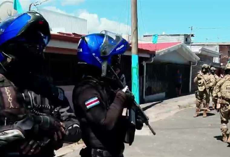 Banda “Los Lara” generaba hasta ₡1,6 millones diarios con venta de “bombas de droga”