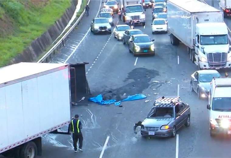 Muertes en carretera se disparan y se acercan a cifra de homicidios en el país