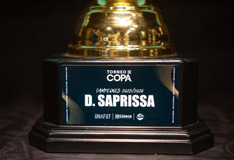 Trofeo de Torneo de Copa. Foto: Deportivo Saprissa