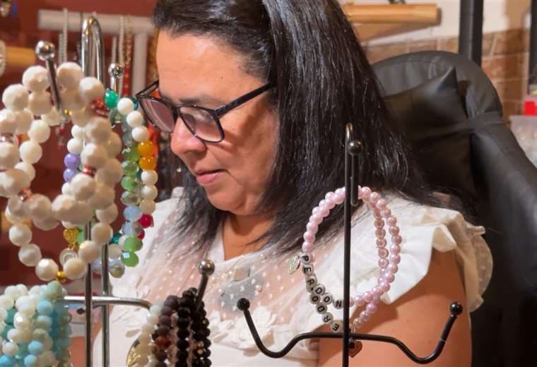 Del duelo a la creación: la historia de una madre que encontró en sus manos una forma de seguir