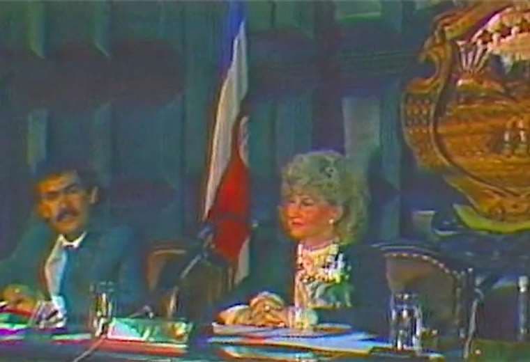 Cuatro mujeres presidieron el Congreso entre momentos convulsos y amenazas