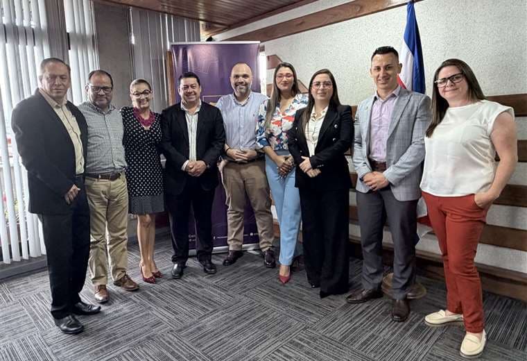 IFAM abre mesa de coordinación con federaciones municipales