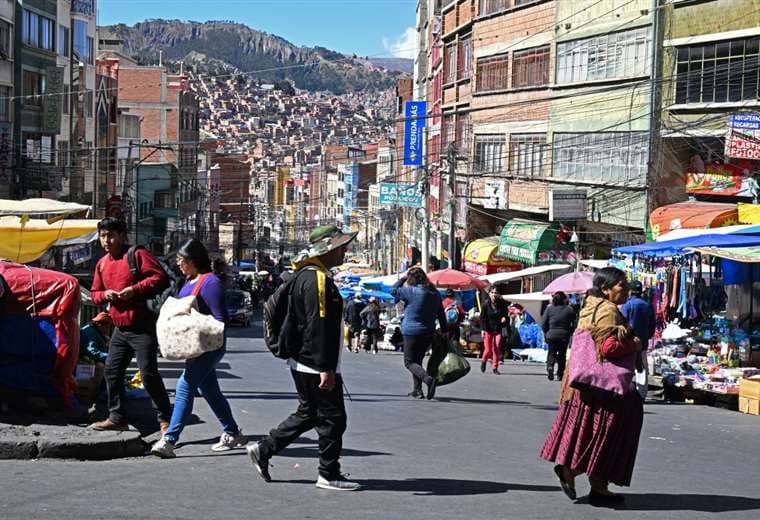Bolivia se enfrenta a un "golpe de Estado", dice subsecretario de Estado de EE. UU.