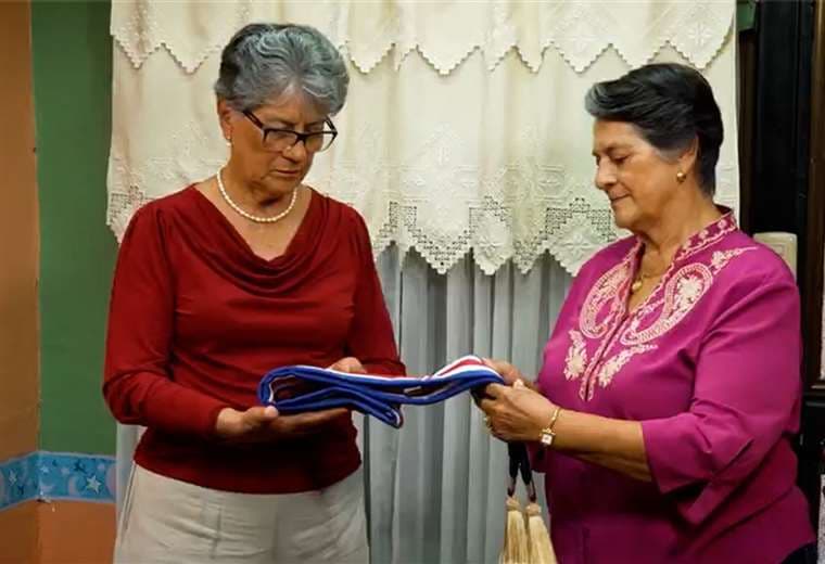 Costuras detrás del poder: Conozca a hermanas protagonistas en investidura de presidentes