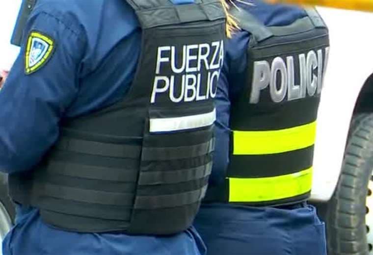 Comisión aprueba proyecto para crear póliza legal a policías
