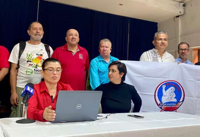 Sindicatos anuncian acciones y protestas contra rechazo de su representante ante CCSS