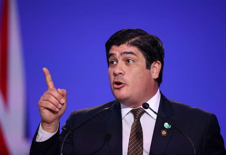 Caso UPAD: Acaba revisión de celulares; defensa de Alvarado dice que no hay prueba de delito