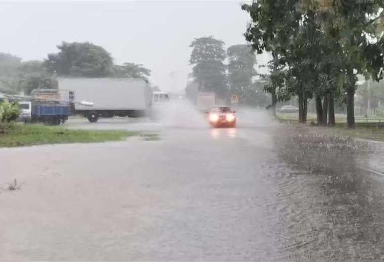 CNE declara alerta verde en todo el país por paso de onda tropical #19